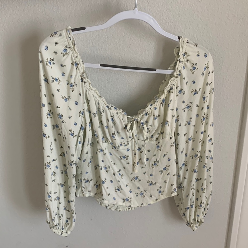 Long sleeve top